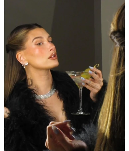 Hailey Bieber Martini Nails Selfie